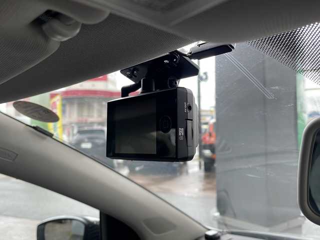 フォルクスワーゲン ポロ TSIハイライン 秋田県 2014(平26)年 7.5万km リフレックスシルバーメタリック 社外メモリーナビ　AVIC-MRZ099/DTV/CD/DVD/SD/Bluetooth/社外ETC/リモコンキー/純正アルミ