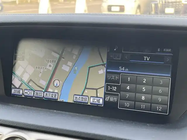 レクサス ＧＳ 350 Fスポーツ 秋田県 2014(平26)年 5.6万km ホワイトノーヴァガラスフレーク ワンオーナー/４WD/革巻きステアリング/ステアリングスイッチ/パドルシフト/レーダークルーズコントロール/オートライト、オートハイビーム/前後コーナーセンサー/横滑り防止/ハンドルヒーター/純正ドアバイザー/純正フロアマット/ビルトインETC/前後ドライブレコーダー/前席パワーシート/レザーシート/純正HDDナビ（FM／AM／BT／フルセグ）/カーテンエアバック/純正ホイール・夏タイヤ積込