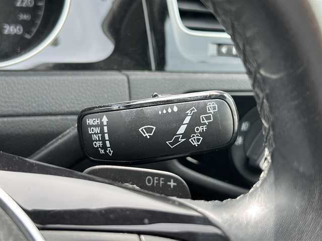フォルクスワーゲン ゴルフ ヴァリアント TSI ハイライン BMテクノ 岐阜県 2014(平26)年 9.7万km パシフィックブルーM レーダークルーズコントロール/パドルシフト/電子パーキング/オートホールド/ルーフレール/ビルトインETC/アイドリングストップ/ウインカーミラー/スタッドレスタイヤ４本車載
