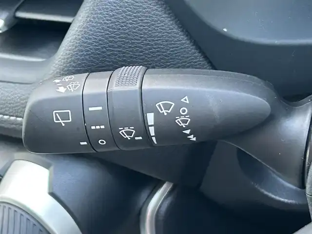 トヨタ ＲＡＶ４ ハイブリッドG 茨城県 2024(令6)年 1.1万km プラチナホワイトパールマイカ ディスプレイオーディオ/全方位カメラ/フルセグＴＶ/Ｂｌｕｅｔｏｏｔｈ/シートヒーター/ＥＴＣ/ドライブレコーダー/４ＷＤ/スマートキー/ハンドルヒーター/パワーシート/パワーリヤゲート/デジタルインナーミラー/衝突軽減システム/モデリスタエアロ/カーテンエアバック/オートマチックハイビーム/寒冷地仕様/LEDリヤフォグ/置くだけ充電/