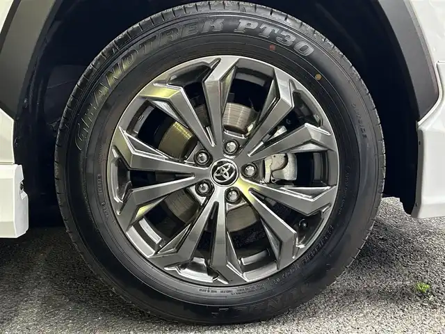 トヨタ ＲＡＶ４ ハイブリッドG 茨城県 2024(令6)年 1.1万km プラチナホワイトパールマイカ ディスプレイオーディオ/全方位カメラ/フルセグＴＶ/Ｂｌｕｅｔｏｏｔｈ/シートヒーター/ＥＴＣ/ドライブレコーダー/４ＷＤ/スマートキー/ハンドルヒーター/パワーシート/パワーリヤゲート/デジタルインナーミラー/衝突軽減システム/モデリスタエアロ/カーテンエアバック/オートマチックハイビーム/寒冷地仕様/LEDリヤフォグ/置くだけ充電/