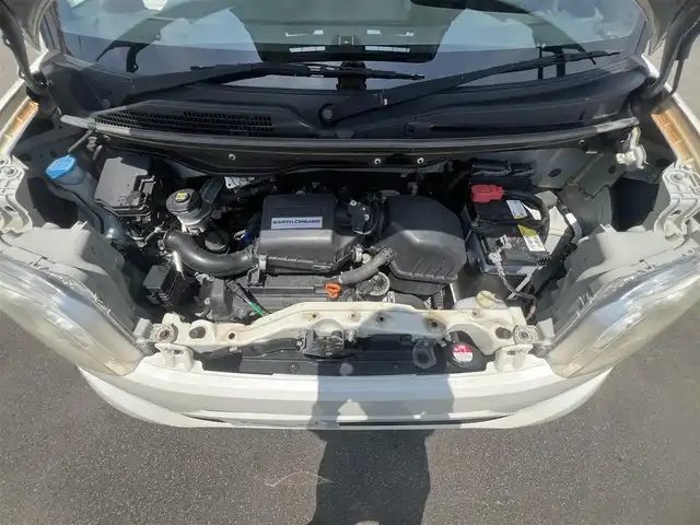 ホンダ Ｎ ＢＯＸ 2トーン G Lパッケージ 秋田県 2014(平26)年 13万km プレミアムホワイトパール 社外ナビ/４WD/片側パワスラ/フルセグ/バックカメラ/社外アルミ/スマートキー/アイドリングストップ/プッシュスタート/ステアリングスイッチ/ETC/純正フロアマット/純正ドアバイザー/オートエアコン/パワーステアリング/パワーウィンドウ/横滑り防止/レベライザー/ミラーヒーター/電動格納ウィンカーミラー/保証書/取扱説明書/記録簿