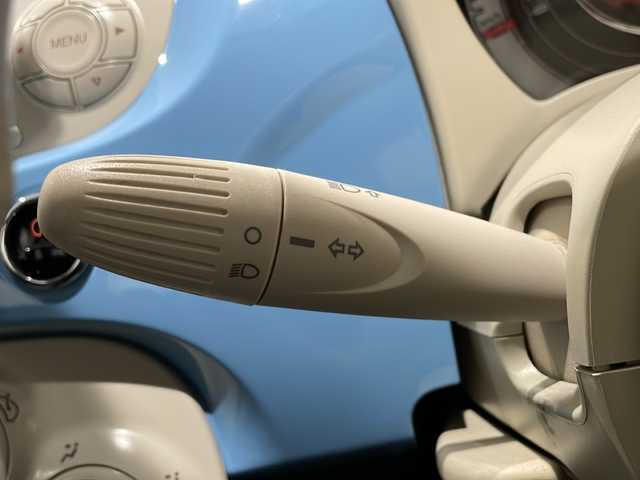 フィアット ５００ スーパーポップ トポ 新潟県 2015(平27)年 6万km ブルーヴォラーレ ハイドローリックブレーキアシスト/アンチロック　ブレーキシステム/エレクトロニック　ブレーキフォース　ディストリビューター/トラクションコントロールシステム/ビークルダイナミクスコントロール/ＦＩＡＴオリジナルＦＭ＋ＡＭ電子チューナー付ＣＤ／ＭＰ３プレーヤー/ETC/純正フロアマット/純正14インチアルミホイール