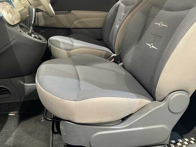 フィアット ５００ スーパーポップ トポ 新潟県 2015(平27)年 6万km ブルーヴォラーレ ハイドローリックブレーキアシスト/アンチロック　ブレーキシステム/エレクトロニック　ブレーキフォース　ディストリビューター/トラクションコントロールシステム/ビークルダイナミクスコントロール/ＦＩＡＴオリジナルＦＭ＋ＡＭ電子チューナー付ＣＤ／ＭＰ３プレーヤー/ETC/純正フロアマット/純正14インチアルミホイール