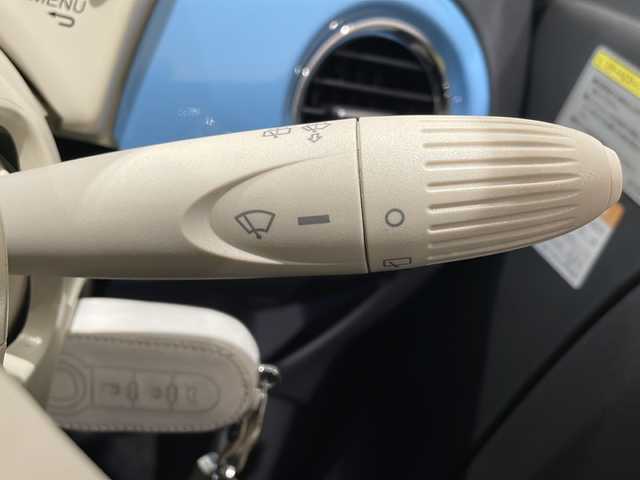 フィアット ５００ スーパーポップ トポ 新潟県 2015(平27)年 6万km ブルーヴォラーレ ハイドローリックブレーキアシスト/アンチロック　ブレーキシステム/エレクトロニック　ブレーキフォース　ディストリビューター/トラクションコントロールシステム/ビークルダイナミクスコントロール/ＦＩＡＴオリジナルＦＭ＋ＡＭ電子チューナー付ＣＤ／ＭＰ３プレーヤー/ETC/純正フロアマット/純正14インチアルミホイール