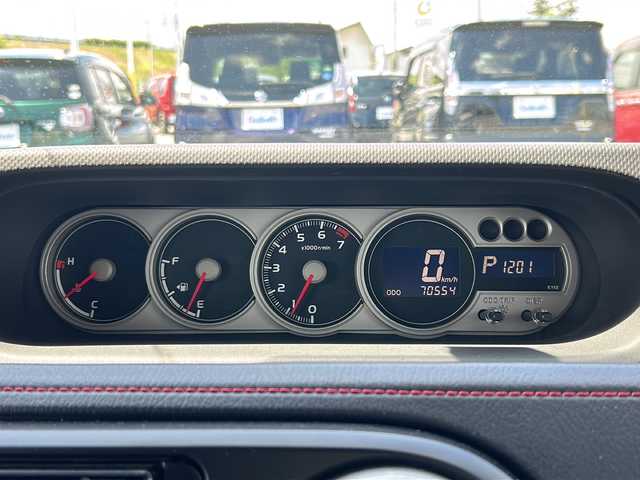 トヨタ カローラ ルミオン 1．8S エアロツアラー 山形県 2015(平27)年 7.1万km ホワイトパールクリスタルシャイン 社外ナビ/Bluetooth/フルセグTV/ドライブレコーダー/横滑り防止装置/バックカメラ/オートLEDヘッドライト/フォグランプ/ETC/プッシュスタート/スマートキー/スペアキー/純正フロアマット/ワイパーデアイサー/電動格納ミラー/ウィンカーミラー/ドアバイザー/取扱説明書/モデリスタエアロ積載（フロント）/スタッドレスタイヤ(195/65/15R・6mm)4本積載