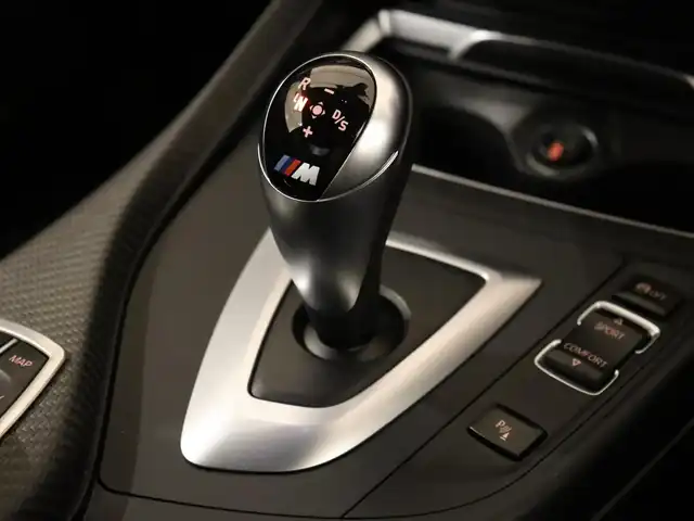 ＢＭＷ Ｍ２ 静岡県 2018(平30)年 2万km アルピンホワイトⅢ Fスポイラー /H&Rサス /ルーフラッピング /ブラックグリル /ハーマンカードン /革シートシートヒーター /ACC　LKA /純正ナビ Bカメラ /社外TV /パドルシフト /ドラレコ /スマートキーX2