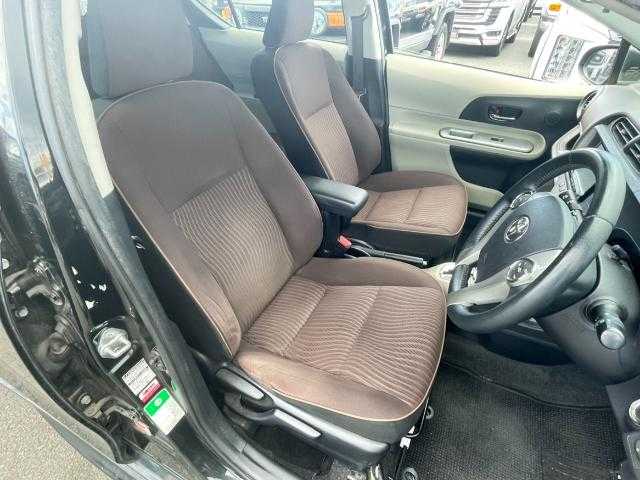 トヨタ アクア G 岩手県 2013(平25)年 13.6万km ブラックマイカ ドアバイザー/スマートキー/ETC/バックカメラ/ドラレコ/シートヒーター/電動格納ミラー/LEDヘッドライト