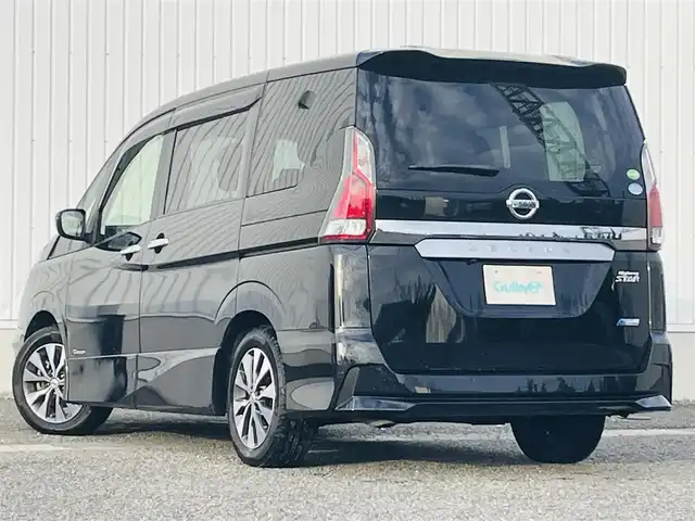 日産 セレナ ハイウェイスター プロパイロットED 熊本県 2017(平29)年 4.3万km ダイヤモンドブラック 純正ナビ/・AM/FM/CD/DVD/BT/AUX/・フルセグTV/バックカメラ/フリップダウンモニター/プロパイロット/衝突軽減ブレーキ/レーンキープアシスト/標識認識機能/横滑り防止装置/両側電動スライドドア/ETC/電動パーキングブレーキ/オートホールドブレーキ/革巻きステアリング/ステアリングスイッチ/後席ロールサンシェード/純正フロアマット/純正アルミホイール/電動格納ミラー/ウインカーミラー