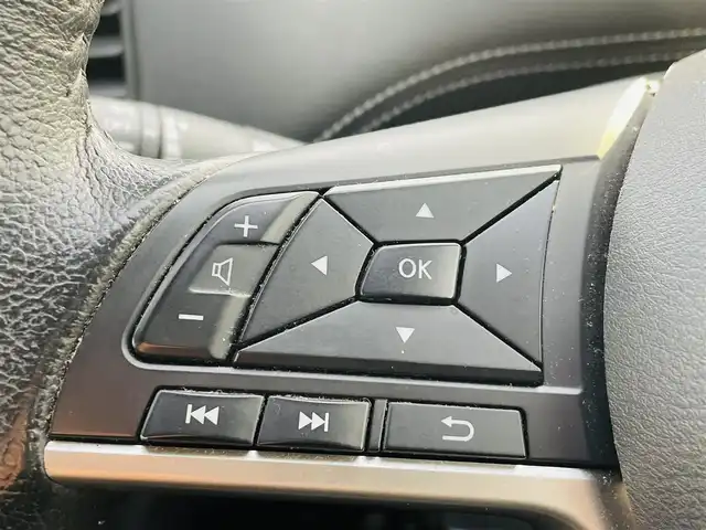 日産 セレナ ハイウェイスター プロパイロットED 熊本県 2017(平29)年 4.3万km ダイヤモンドブラック 純正ナビ/・AM/FM/CD/DVD/BT/AUX/・フルセグTV/バックカメラ/フリップダウンモニター/プロパイロット/衝突軽減ブレーキ/レーンキープアシスト/標識認識機能/横滑り防止装置/両側電動スライドドア/ETC/電動パーキングブレーキ/オートホールドブレーキ/革巻きステアリング/ステアリングスイッチ/後席ロールサンシェード/純正フロアマット/純正アルミホイール/電動格納ミラー/ウインカーミラー