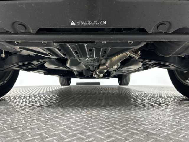 三菱 デリカＤ：５ シャモニー 神奈川県 2024(令6)年 1万km パールⅡ ４WD/ディーゼルターボ/LED照明付電動サイドステップ/社外アルパイン11型メモリーナビゲーション【EX11NX】/フルセグ　CD DVD　Bluetooth　SD　HDMI　AUX　iPod/マルチアラウンドビューモニター【自動防眩ルームミラー】/両側電動スライドドア/パワーバックドア/セーフティアシスト/衝突被害軽減ブレーキシステム/車線逸脱警報システム/レーダークルーズコントロール/オートマチックハイビーム/誤発進抑制機能/後側方車両検知警報システム/後退時車両検知警報システム/オートストップ＆ゴー/ハーフレザーシート/運転席パワーシート/前席シートヒーター/革巻きステアリング/パドルシフト/ステアリングヒーター/アルミペダル/電動パーキングブレーキ/オートブレーキホールド/プッシュスタート/スマートキー/LEDヘッド/フォグランプ/オートライト/純正18インチアルミホイール/純正リアスポイラー