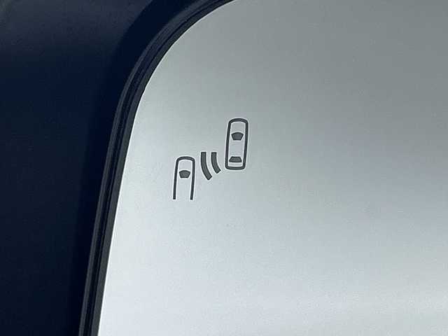 三菱 デリカＤ：５ シャモニー 神奈川県 2024(令6)年 1万km パールⅡ ４WD/ディーゼルターボ/LED照明付電動サイドステップ/社外アルパイン11型メモリーナビゲーション【EX11NX】/フルセグ　CD DVD　Bluetooth　SD　HDMI　AUX　iPod/マルチアラウンドビューモニター【自動防眩ルームミラー】/両側電動スライドドア/パワーバックドア/セーフティアシスト/衝突被害軽減ブレーキシステム/車線逸脱警報システム/レーダークルーズコントロール/オートマチックハイビーム/誤発進抑制機能/後側方車両検知警報システム/後退時車両検知警報システム/オートストップ＆ゴー/ハーフレザーシート/運転席パワーシート/前席シートヒーター/革巻きステアリング/パドルシフト/ステアリングヒーター/アルミペダル/電動パーキングブレーキ/オートブレーキホールド/プッシュスタート/スマートキー/LEDヘッド/フォグランプ/オートライト/純正18インチアルミホイール/純正リアスポイラー