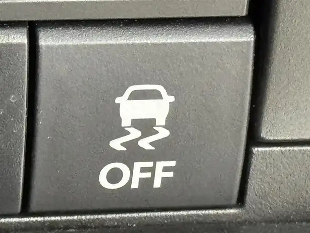 スズキ ソリオ バンディット HV MV 福岡県 2022(令4)年 5万km ピュアホワイトP 純正１０型ナビ／フルセグＴＶ　/ビルトインＥＴＣ　/レーダークルコン　/コーナーセンサー　/衝突被害軽減　/レーンキープ　/アイドリングストップ　/ＨＵＤ　/両側電動スライドドア　/シートヒーター　/純正１５インチＡＷ