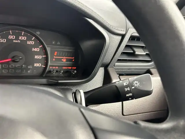 トヨタ タンク X S 千葉県 2018(平30)年 3.7万km ブライトシルバーM 禁煙車/トヨタセーフティセンス/片側パワースライドドア/社外７インチメモリナビ/・型番：CN-RE07WD/・CD/DVD/Bluetooth/フルセグTV/・ETC/DNシートヒーター/純正フロアマット/純正ホイールキャップ/オートライト/・オートマチックハイビーム/・ハロゲンヘッドライト/スマートキー&プッシュスタート