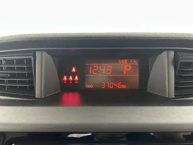 トヨタ タンク X S 千葉県 2018(平30)年 3.7万km ブライトシルバーM 禁煙車/トヨタセーフティセンス/片側パワースライドドア/社外７インチメモリナビ/・型番：CN-RE07WD/・CD/DVD/Bluetooth/フルセグTV/・ETC/DNシートヒーター/純正フロアマット/純正ホイールキャップ/オートライト/・オートマチックハイビーム/・ハロゲンヘッドライト/スマートキー&プッシュスタート