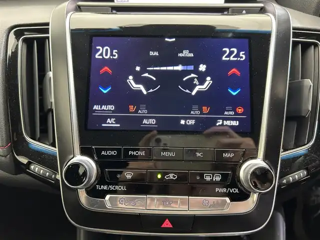 トヨタ クラウン ハイブリッド RS リミテッド 愛媛県 2020(令2)年 5.4万km ブラック トヨタセーフティセンス /・プリクラッシュセーフティ/・レーントレーシングアシスト/・ロードサインアシスト/・オートマチックハイビーム/・レーダークルーズコントロール/・ブラインドスポットモニター/・クリアランスソナー/・リアクロストラフィックアラート/・リアカメラディテクション/・パーキングサポートブレーキ/・ヘッドアップディスプレイ/純正８インチディスプレイオーディオ/・ナビ機能/・フルセグTV/・CD/DVD/BT/・SD/USB/FM.AM/・Applecarplay/Androidauto/パノラミックビューモニター/D/N席パワーシート/D/N席シートヒーター/ハーフレザーシート/ステアリングヒーター/革巻きステアリング/電動パーキングブレーキ/オートホールド/スマートキー/プッシュスタート/LEDヘッドライト/フォグランプ/オートライト/純正１８インチAW/純正フロアマット/ビルトインETC/前後ドライブレコーダー/USBポート/純正ドアバイザー/横滑り防止システム/電動格納ウィンカーミラー