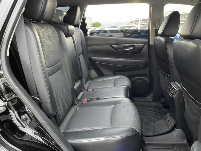 日産 エクストレイル 20Xi 東京都 2018(平30)年 6.9万km ダイヤモンドブラック エマージェンシーブレーキ/レーンキープアシスト/プロパイロット/純正9型ナビ/フルセグＴＶ／Ｂｌｕｅｔｏｏｔｈ/HDMI/USB/アラウンドビューモニター/ルーフレール/オートバックドア/デジタルインナーミラー/純正１８ＡＷ/ドライブレコーダー/ETC/保証書／取説／スペアキー1本有り