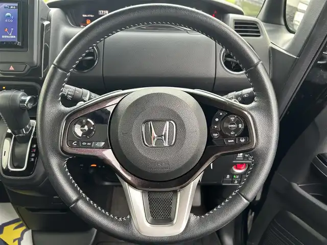 ホンダ Ｎ ＢＯＸ カスタム G L ターボ ホンダセンシング 栃木県 2019(令1)年 8.4万km クリスタルブラックパール ワンオーナー/ハーフレザーシート/純正SDナビ　Bluetooth DVD/フルセグ　TV/バックカメラ/ホンダセンシング/衝突軽減ブレーキ/誤発進抑制機能/近距離衝突軽減ブレーキ/歩行者事故軽減ステアリング/レーンキープアシスト/追従式クルーズコントロール/オートライト/コーナーセンサー/盗難防止装置/横滑り防止装置/純正フロアマット/純正15インチアルミホイール/ベンチシート/保証書/取扱説明書/記録簿