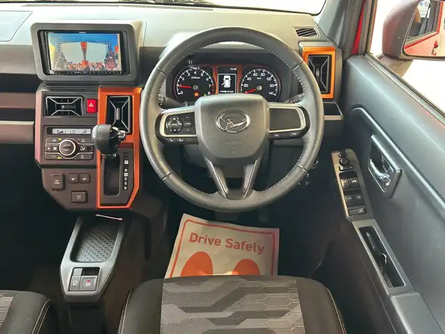 ダイハツ タフト G 埼玉県 2020(令2)年 1.6万km コンパーノレッド スマートアシスト /ガラスルーフ /メモリナビ/　　CD/DVD/BT/フルセグ/バックカメラ /LEDオートライト /シートヒーター /純正15インチアルミホイール /電子パーキング /ステアリングスイッチ