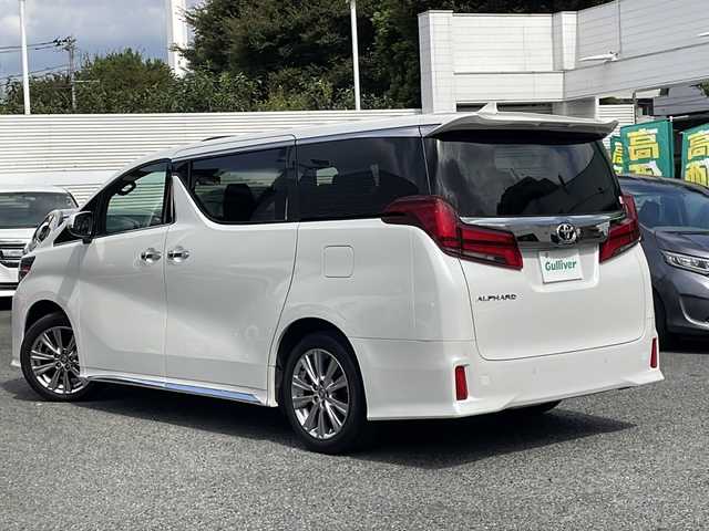 トヨタ アルファード S タイプゴールド 東京都 2020(令2)年 3.1万km ホワイトパールクリスタルシャイン ワンオーナー/新車時保証書　整備記録簿/取扱説明書　ナビ説明書/プリクラッシュセーフティー/レーダークルーズコントロール/パーキングサポートブレーキ/レーントレーシングアシスト/オートマチックハイビーム/ディスプレイオーディオ/USB/BT/Miracast/エントリーナビキット/CD/DVDデッキ/バックカメラ　ETC/12.1型リヤフリップダウンモニター/ドライブレコーダー【前】/AC100V100W/サンルーフ　ハーフレザーシート/両側パワースライドドア/パワーバックドア/LEDヘッドライト/スマートキー×２【キータグ有】/ウッドコンビハンドル/サイド/カーテン/ニーエアバック/純正18インチアルミ