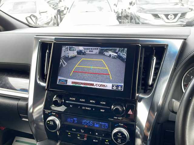 トヨタ アルファード S タイプゴールド 東京都 2020(令2)年 3.1万km ホワイトパールクリスタルシャイン ワンオーナー/新車時保証書　整備記録簿/取扱説明書　ナビ説明書/プリクラッシュセーフティー/レーダークルーズコントロール/パーキングサポートブレーキ/レーントレーシングアシスト/オートマチックハイビーム/ディスプレイオーディオ/USB/BT/Miracast/エントリーナビキット/CD/DVDデッキ/バックカメラ　ETC/12.1型リヤフリップダウンモニター/ドライブレコーダー【前】/AC100V100W/サンルーフ　ハーフレザーシート/両側パワースライドドア/パワーバックドア/LEDヘッドライト/スマートキー×２【キータグ有】/ウッドコンビハンドル/サイド/カーテン/ニーエアバック/純正18インチアルミ