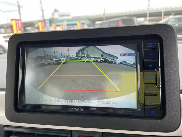 ダイハツ ムーヴ キャンバス ストライプス G 石川県 2022(令4)年 2万km シャイニングホワイトパール/サンドベージュメタリック 社外メモリーナビ/フルセグTV/バックカメラ/両側パワースライドドア/LEDヘッドライト/ドライブレコーダー/スマートアシスト/コーナーセンサー/シートヒーター/スマートキー/プッシュスタート/電動ミラー/ベンチシート/保証書