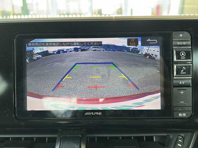 トヨタ Ｃ－ＨＲ G 愛知県 2017(平29)年 11.5万km センシュアルレッドマイカ 登録時走行距離114687キロ/純正ナビゲーション/(BT/フルセグTV/AMFMラジオ/DVD/SD)/バックカメラ/前方ドライブレコーダー/純正ETC/純正フロアマット/運転席一部パワ―シート/クルーズコントロール/スペアキー/オートマチックハイビーム/レーンキープアシスト/ウィンカーミラー/プッシュスタート/リアフォグ/純正アルミホイール/盗難防止装置/ワンオーナー/保証書/取扱説明書/整備記録簿