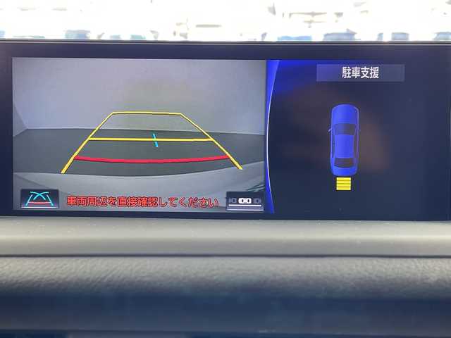 レクサス ＣＴ 200h バージョンC 岐阜県 2020(令2)年 3.3万km ソニッククォーツ 後期10.9インチ純正ナビ/AM FM CD DVD BT USB ブルーレイ フルセグ AUX SD/バックカメラ/前後クリアランスソナー/ハーフレザーシート/D＋N席シートヒーター・パワーシート/D席ポディションメモリ/革巻きステアリング/ステアリングスイッチ/レーダークルーズコントロール/レーンキープアシスト/LDA/PCS/PKSA/PKSB/ステアリングヒーター/パドルシフト/ビルトインETC2.0/純正ドライブレコーダー/スマートキー/LEDヘッドライト/LEDオートライト/オートハイビーム/純正AW/トノカバー/取扱説明書/保証書