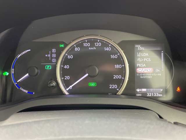 レクサス ＣＴ 200h バージョンC 岐阜県 2020(令2)年 3.3万km ソニッククォーツ 後期10.9インチ純正ナビ/AM FM CD DVD BT USB ブルーレイ フルセグ AUX SD/バックカメラ/前後クリアランスソナー/ハーフレザーシート/D＋N席シートヒーター・パワーシート/D席ポディションメモリ/革巻きステアリング/ステアリングスイッチ/レーダークルーズコントロール/レーンキープアシスト/LDA/PCS/PKSA/PKSB/ステアリングヒーター/パドルシフト/ビルトインETC2.0/純正ドライブレコーダー/スマートキー/LEDヘッドライト/LEDオートライト/オートハイビーム/純正AW/トノカバー/取扱説明書/保証書