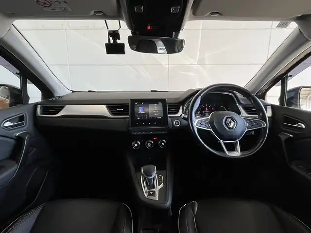 ルノー ルノー キャプチャー インテンス 山形県 2022(令4)年 2.5万km 茶 純正ＨＤＤナビ　/３６０°カメラ　/ＥＴＣ　/Ｂｌｕｅｔｏｏｔｈ／ＵＳＢ　/運転席パワーシート　/運転席／助手席シートヒーター　/ルーフレール　/オートライト　/コーナーセンサー　/横滑り防止装置　/電動格納ミラー