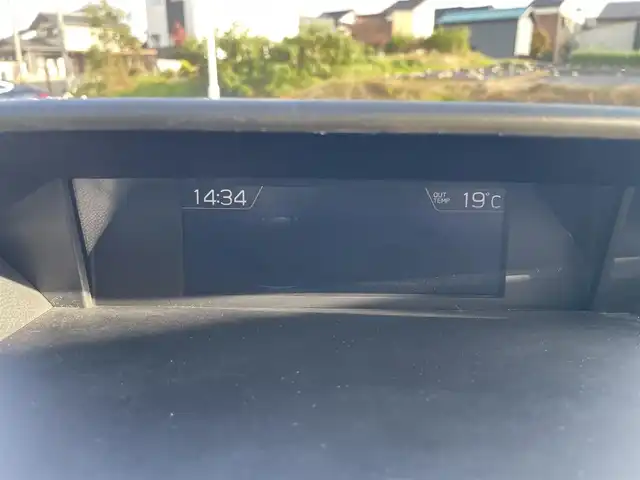 スバル インプレッサ ＸＶ 富山県 2017(平29)年 9.3万km クリスタルホワイトP ブラックレザーセレクション／/純正８インチナビ／/フルセグＴＶ／/ＤＶＤ再生／/Ｂｌｕｅｔｏｏｔｈ／/Ｂカメラ／/Ｄレコーダー／/ビルトインＥＴＣ／/レーダークルーズコントロール／/レーンキープアシスト／/前席シートヒーター／/前席パワーシート//LEDオートライト//フォグライト//コーナーセンサー