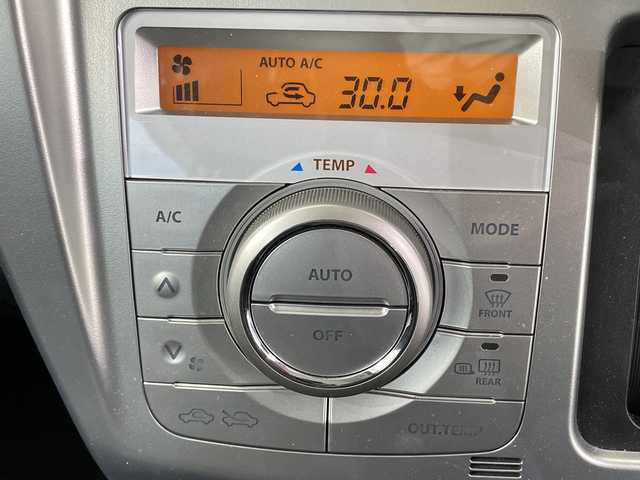 スズキ ハスラー G 栃木県 2018(平30)年 3.1万km フェニックスレッドパール/ブルーイッシュブラックパール カロッツェリアナビ/(CD/DVD/ワンセグTV/Bluetooth/SD)/バックカメラ/ETC/レーダーブレーキサポート/禁煙車/シートヒーター/アイドリングストップ/スマートキー/プッシュスタート/社外フロアマット/衝突軽減システム/横滑り防止装置