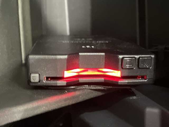 スズキ ハスラー G 栃木県 2018(平30)年 3.1万km フェニックスレッドパール/ブルーイッシュブラックパール カロッツェリアナビ/(CD/DVD/ワンセグTV/Bluetooth/SD)/バックカメラ/ETC/レーダーブレーキサポート/禁煙車/シートヒーター/アイドリングストップ/スマートキー/プッシュスタート/社外フロアマット/衝突軽減システム/横滑り防止装置