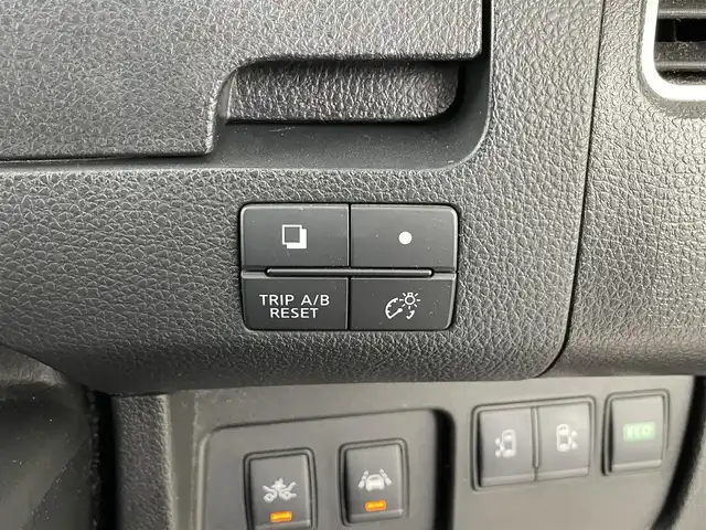 日産 セレナ ハイウェイS G S HV Aセーフ 埼玉県 2014(平26)年 7.3万km タイガーアイブラウン 純正8インチナビ/(Bluetooth/USB/ipod/VTR/AUX/CD/DVD/AM/FM)/地デジフルセグ/全方位カメラ/純正フリップダウンモニター/前方ドライブレコーダー/ETC/両側パワースライドドア/車線逸脱警報/クルーズコントロール/衝突軽減ブレーキ/ECOモード/アイドリングストップ/プッシュスタート/フロントフォグランプ/純正フロアマット/純正ドアバイザー/社外16インチアルミホイール/純正16インチアルミホイール付195/60R16サマータイヤ×4車載/