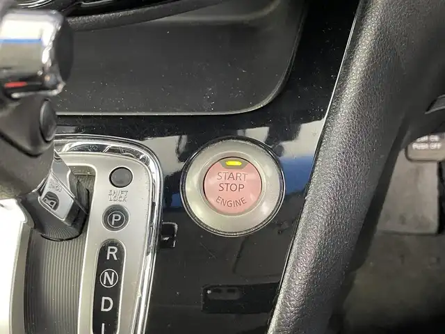 日産 セレナ ハイウェイS G S HV Aセーフ 埼玉県 2014(平26)年 7.3万km タイガーアイブラウン 純正8インチナビ/(Bluetooth/USB/ipod/VTR/AUX/CD/DVD/AM/FM)/地デジフルセグ/全方位カメラ/純正フリップダウンモニター/前方ドライブレコーダー/ETC/両側パワースライドドア/車線逸脱警報/クルーズコントロール/衝突軽減ブレーキ/ECOモード/アイドリングストップ/プッシュスタート/フロントフォグランプ/純正フロアマット/純正ドアバイザー/社外16インチアルミホイール/純正16インチアルミホイール付195/60R16サマータイヤ×4車載/