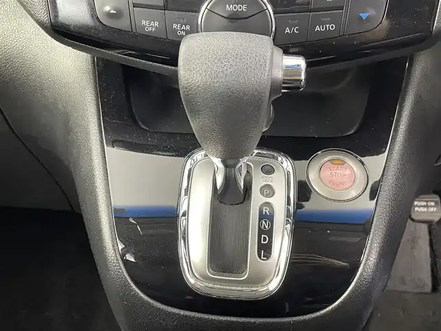 日産 セレナ ハイウェイS G S HV Aセーフ 埼玉県 2014(平26)年 7.3万km タイガーアイブラウン 純正8インチナビ/(Bluetooth/USB/ipod/VTR/AUX/CD/DVD/AM/FM)/地デジフルセグ/全方位カメラ/純正フリップダウンモニター/前方ドライブレコーダー/ETC/両側パワースライドドア/車線逸脱警報/クルーズコントロール/衝突軽減ブレーキ/ECOモード/アイドリングストップ/プッシュスタート/フロントフォグランプ/純正フロアマット/純正ドアバイザー/社外16インチアルミホイール/純正16インチアルミホイール付195/60R16サマータイヤ×4車載/