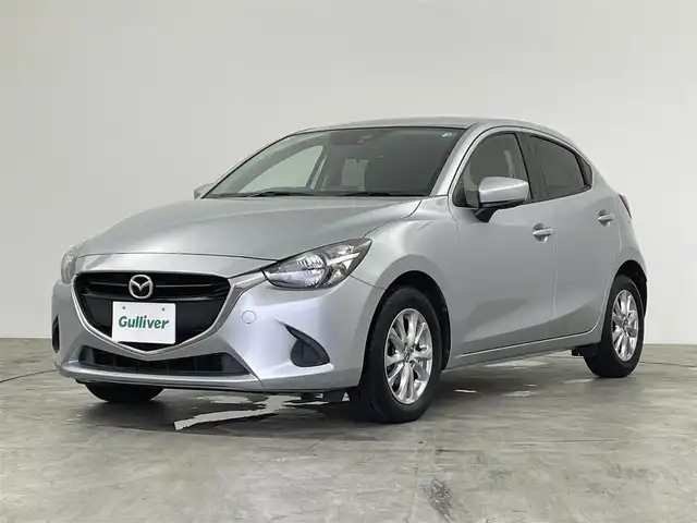 マツダ デミオ XD 群馬県 2017(平29)年 6.2万km ソニックシルバーM マツダコネクトナビ　Ｂｌｕｅｔｏｏｔｈ　バックカメラ　純正アルミホイール１５インチ　ＥＴＣ　スマートキー　プッシュスタート　スペアキー　ステアリングスイッチ　ＭＴモード付　電格ミラー　ターボ　禁煙車