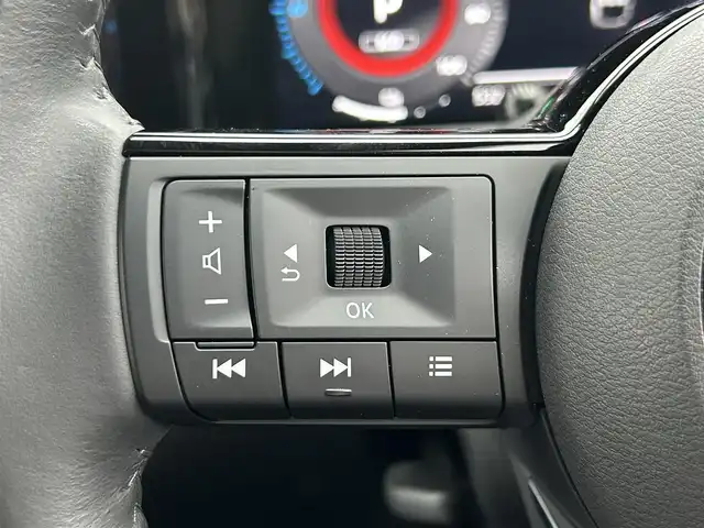 日産 オーラ G レザーエディション 静岡県 2021(令3)年 5.4万km オーロラフレアブルーパール 純正9インチナビ/　フルセグTV、Bluetooth、DVD/エマージェンシーブレーキ/アラウンドビューモニター/インテリジェントルームミラー/BSM/電動パーキングブレーキ/オートブレーキホールド/プッシュスタート/スマートキー/LEDオートライト・オートハイビーム/ETC2.0/ドラレコ/専用レザーシート/保証書/取扱説明書