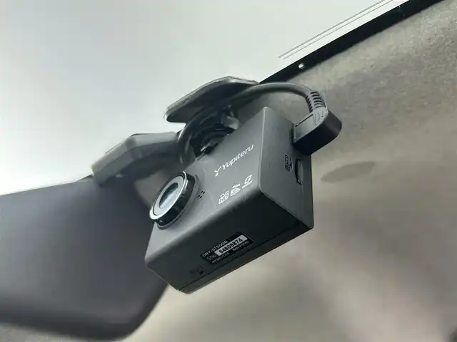 ダイハツ ムーヴ キャンバス ストライプス G ターボ 埼玉県 2024(令6)年 0.6万km シャイニングホワイトパール/レーザーブルークリスタルシャイン 純正９インチディスプレイオーディオ　Ｂｌｕｅｔｏｏｔｈ　全方位カメラ　両側電動スライドドア　シートヒーター　ＥＴＣ　ドラレコ　ウェルカムオープン機能　追従走行　スマートアシスト　置くだけ充電　ＬＥＤ