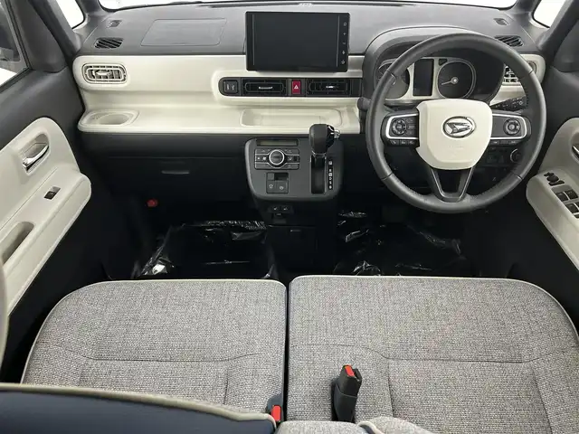 ダイハツ ムーヴ キャンバス ストライプス G ターボ 埼玉県 2024(令6)年 0.6万km シャイニングホワイトパール/レーザーブルークリスタルシャイン 純正９インチディスプレイオーディオ　Ｂｌｕｅｔｏｏｔｈ　全方位カメラ　両側電動スライドドア　シートヒーター　ＥＴＣ　ドラレコ　ウェルカムオープン機能　追従走行　スマートアシスト　置くだけ充電　ＬＥＤ