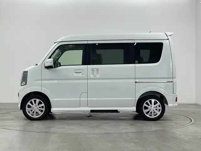 スズキ エブリィ ワゴン PZターボ スペシャル ハイルーフ 群馬県 2025(令7)年 0.1千km パールホワイト 届出済未使用車　９Km/衝突被害軽減ブレーキ/レーンアシスト/純正７インチナビ/Bluetooth/AppleCarPlay/AndroidAuto/バックカメラ/両側パワースライドドア/オートステップ（左側）/アイドリングストップ/リアコーナーセンサー/ステアリングリモコン/シートヒーター（運転席）/オートライト/オートハイビーム/LEDヘッドライト/ハロゲンフォグライト/ヘッドライトレベライザー/電動格納ミラー/ウィンカーミラー/純正AW/革巻きステアリング/プッシュスタート/スマートキー