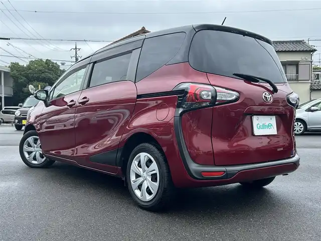 トヨタ シエンタ ファンベースG 愛知県 2019(平31)年 8.7万km ブラックマイカ/センシュアルレッドマイカ スマートキー/プッシュスタート/社外ナビ/フルセグTV/BT/バックカメラ/ビルトインETC/両側パワースライドドア /トヨタセーフティセンス/アイドリングストップ/純正フロアマット/純正ドアバイザー
