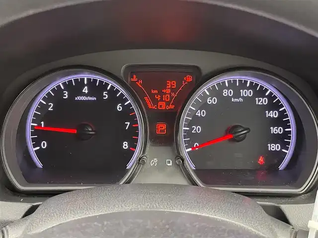 日産 ノート X 千葉県 2016(平28)年 3.7万km インペリアルアンバーP 純正７型ナビ（MC314D-W）　/ＥＴＣ　/禁煙　/衝突軽減ブレーキ　/電動格納サイドミラー　/ハロゲンライト　/スペアタイヤ　/ＩＳＯＦＩＸ　/シートリフター　/ウィンカーミラー　/レーンアシスト　/ドアバイザー　/キーレスエントリー/アイドリングストップ/プッシュスタート/スマートキー/12Vシガーソケット/純正フロアマット