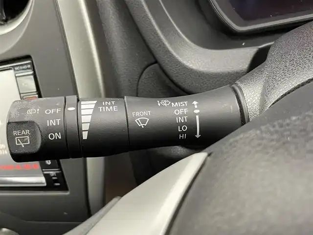 日産 ノート X 千葉県 2016(平28)年 3.7万km インペリアルアンバーP 純正７型ナビ（MC314D-W）　/ＥＴＣ　/禁煙　/衝突軽減ブレーキ　/電動格納サイドミラー　/ハロゲンライト　/スペアタイヤ　/ＩＳＯＦＩＸ　/シートリフター　/ウィンカーミラー　/レーンアシスト　/ドアバイザー　/キーレスエントリー/アイドリングストップ/プッシュスタート/スマートキー/12Vシガーソケット/純正フロアマット