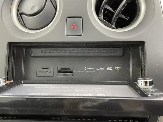 日産 ノート X 千葉県 2016(平28)年 3.7万km インペリアルアンバーP 純正７型ナビ（MC314D-W）　/ＥＴＣ　/禁煙　/衝突軽減ブレーキ　/電動格納サイドミラー　/ハロゲンライト　/スペアタイヤ　/ＩＳＯＦＩＸ　/シートリフター　/ウィンカーミラー　/レーンアシスト　/ドアバイザー　/キーレスエントリー/アイドリングストップ/プッシュスタート/スマートキー/12Vシガーソケット/純正フロアマット