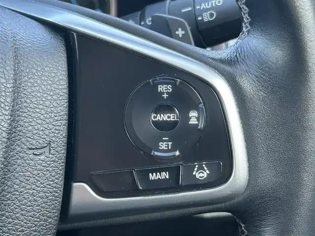 ホンダ シビック セダン 大阪府 2018(平30)年 1.5万km コスミックブルーメタリック 純正SDナビ（フルセグ/BT/USB/DVD)/バックカメラ/クルーズコントロール/衝突被害軽減システム/レーンキープアシスト/横滑り防止装置/シートヒーター/アイドリングストップ/ワンオーナー/MTモード付AT/純正LEDライト/純正LEDライト/純正フロアマット/フロントフォグランプ/ビルトインETC/スペアキー1本/保証書/取扱説明書