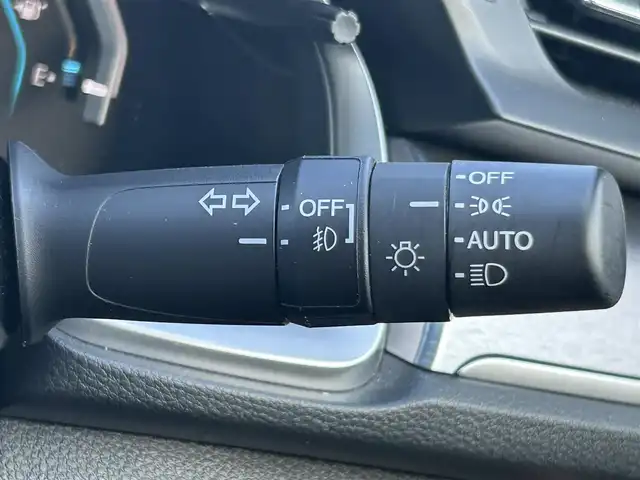 ホンダ シビック セダン 大阪府 2018(平30)年 1.5万km コスミックブルーメタリック 純正SDナビ（フルセグ/BT/USB/DVD)/バックカメラ/クルーズコントロール/衝突被害軽減システム/レーンキープアシスト/横滑り防止装置/シートヒーター/アイドリングストップ/ワンオーナー/MTモード付AT/純正LEDライト/純正LEDライト/純正フロアマット/フロントフォグランプ/ビルトインETC/スペアキー1本/保証書/取扱説明書