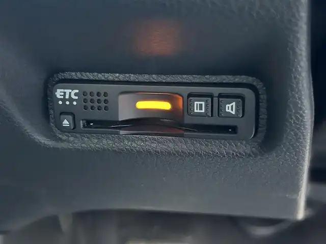 ホンダ シビック セダン 大阪府 2018(平30)年 1.5万km コスミックブルーメタリック 純正SDナビ（フルセグ/BT/USB/DVD)/バックカメラ/クルーズコントロール/衝突被害軽減システム/レーンキープアシスト/横滑り防止装置/シートヒーター/アイドリングストップ/ワンオーナー/MTモード付AT/純正LEDライト/純正LEDライト/純正フロアマット/フロントフォグランプ/ビルトインETC/スペアキー1本/保証書/取扱説明書