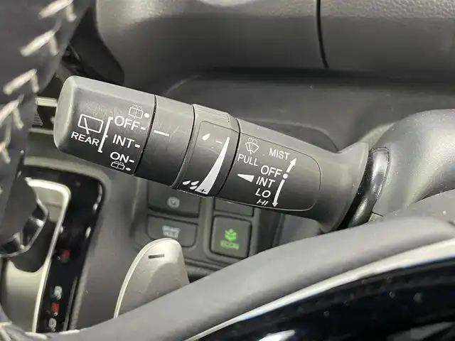 ホンダ Ｎ ＢＯＸ カスタム L ターボ 愛知県 2022(令4)年 3.2万km プラチナホワイトパール 純正ナビ/・CD/DVD/・FM/AM/・フルセグTV/・SD/・Music Rack/・USB/・iPod/・Bluetooth/主要装備/・バックカメラ/・レーダークルーズコントロール/・ホンダセンシング/(衝突被害軽減システム)/・両側パワースライドドア/・シートヒーター/・ＬＥＤヘッドライト/・サイドカーテンエアバッグ/・ハーフレザーシート/・電動パーキング/・フォグランプ/・コーナーセンサー/・横滑り防止装置
