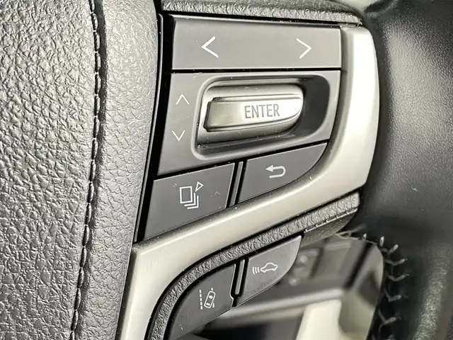 トヨタ ランドクルーザー プラド TX Lパッケージ 千葉県 2019(令1)年 7.6万km ホワイトパールクリスタルシャイン 4WD/サンルーフ/TRDエアロ/トヨタセーフティセンス/・プリクラッシュセーフティ/・レーンディパーチャーアラート/・オートハイビーム/社外9インチメモリナビ/CD DVD BT HDMI フルセグ/バックカメラ/アダプティブクルーズコントロール/LEDオートライト/ブラックレザーシート/前席パワーシート/前席シートエアコン/純正17インチアルミホイール/革巻きステアリング/ステアリングスイッチ/ドアバイザー/スマートキー/プッシュスタート/ビルトインETC